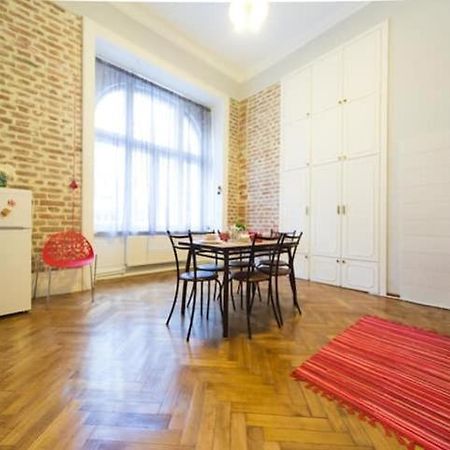טביליסי Apartment On Tabidze 3/5 מראה חיצוני תמונה