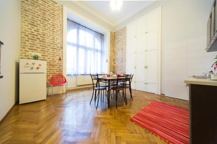 טביליסי Apartment On Tabidze 3/5 מראה חיצוני תמונה